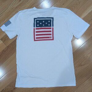 Under Armour Patriotic USA Youth XL Tshirt